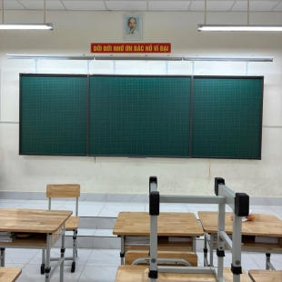 bảng trược 3 cánh kết hộp tivi có ô li